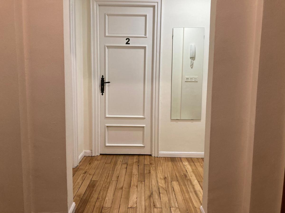 Akasha Arima Bed & Breakfast Сан Себастиан Екстериор снимка