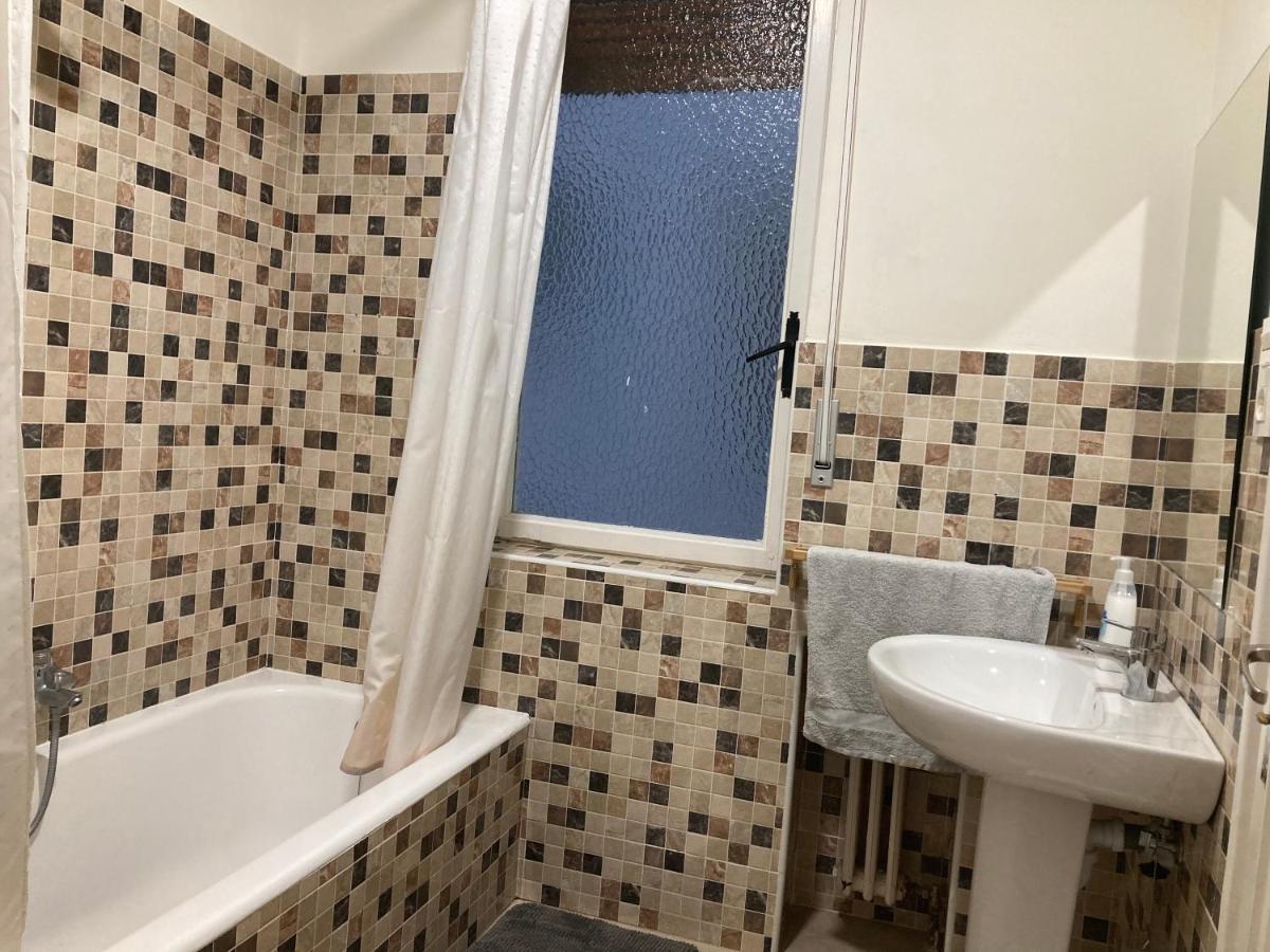 Akasha Arima Bed & Breakfast Сан Себастиан Екстериор снимка